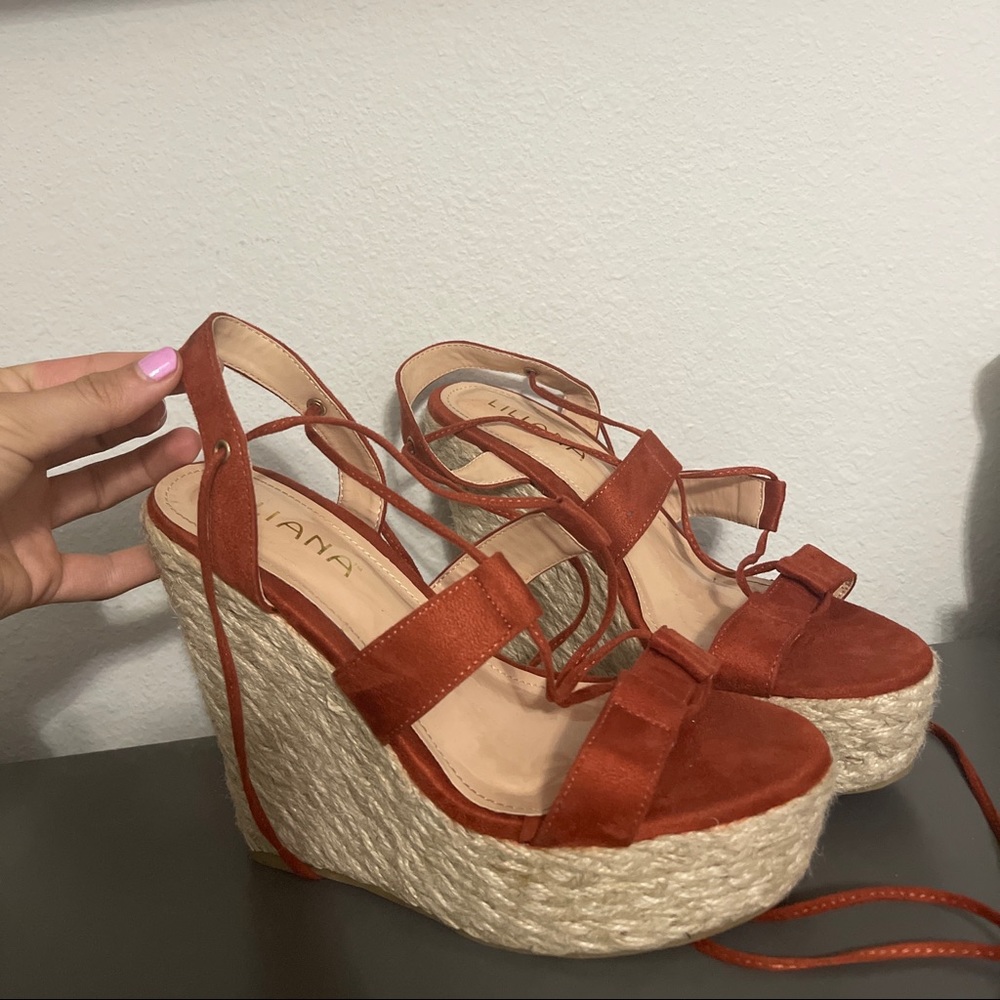 Liliana heels